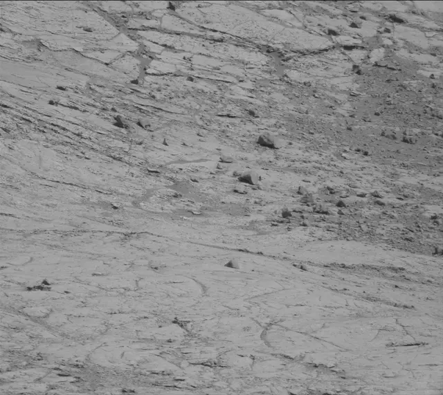 Sol 2616: Mast Camera (Mastcam)