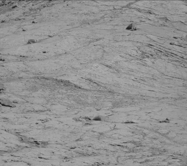 Sol 2616: Mast Camera (Mastcam)