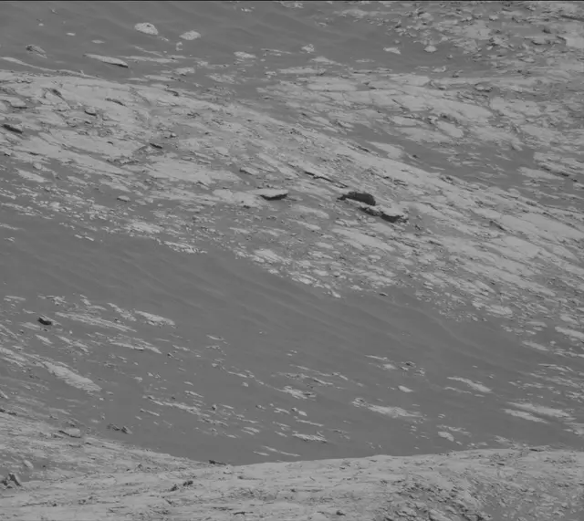 Sol 2616: Mast Camera (Mastcam)