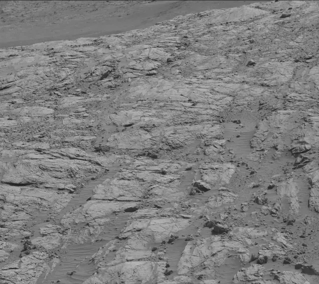 Sol 2617: Mast Camera (Mastcam)