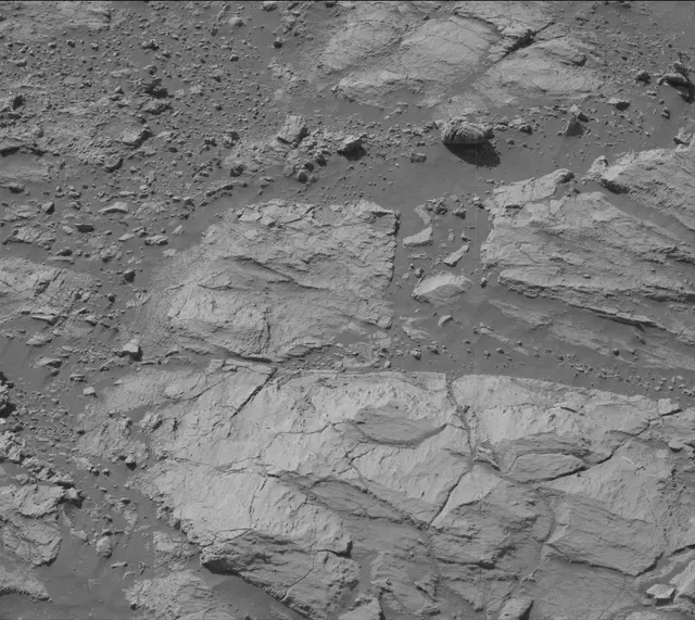 Sol 2617: Mast Camera (Mastcam)