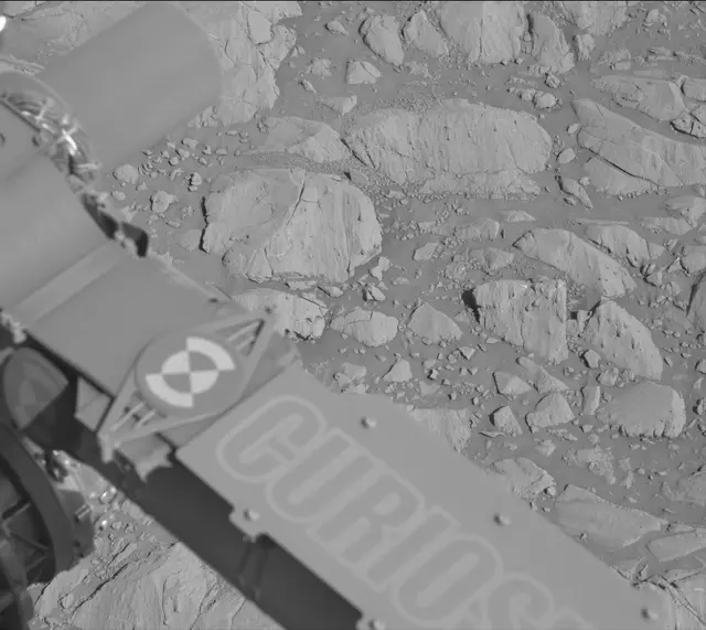 Sol 2617: Mast Camera (Mastcam)