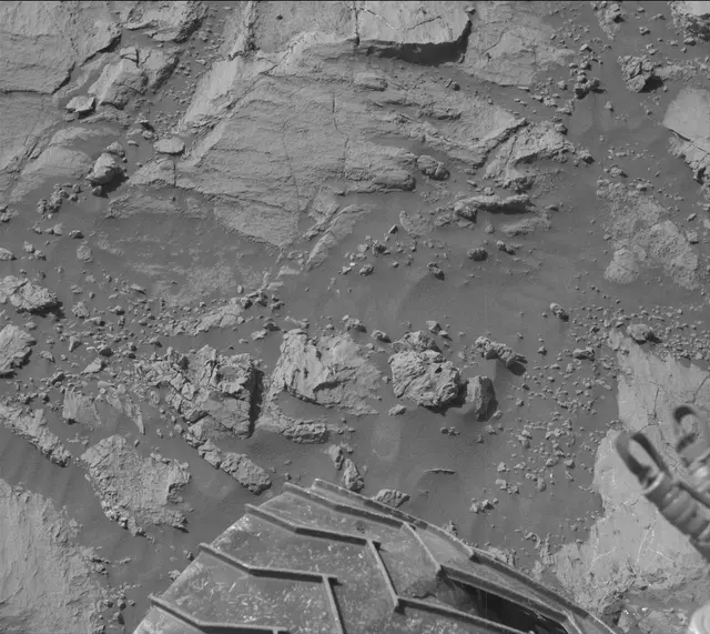 Sol 2617: Mast Camera (Mastcam)