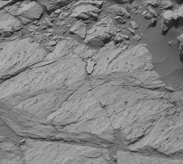Sol 2617: Mast Camera (Mastcam)