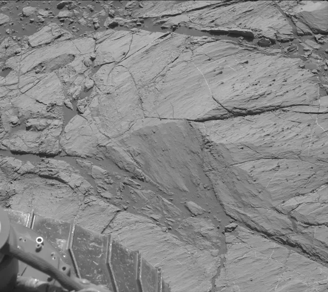 Sol 2617: Mast Camera (Mastcam)