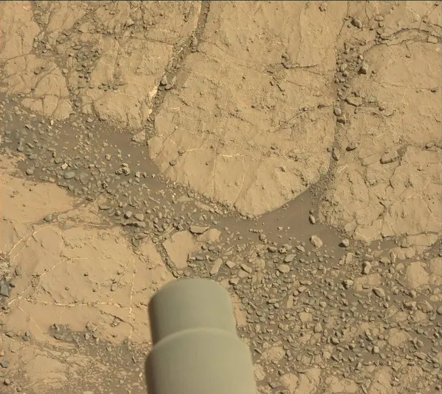 Sol 2618: Mast Camera (Mastcam)