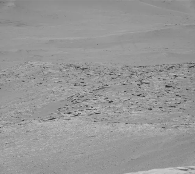 Sol 2618: Mast Camera (Mastcam)