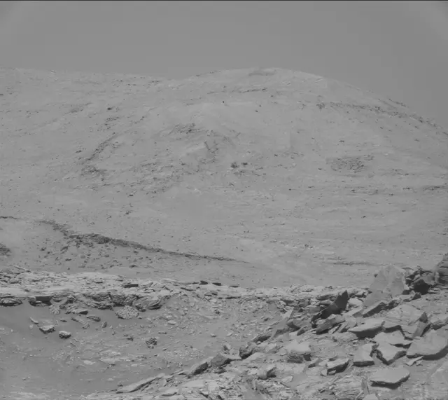 Sol 2618: Mast Camera (Mastcam)