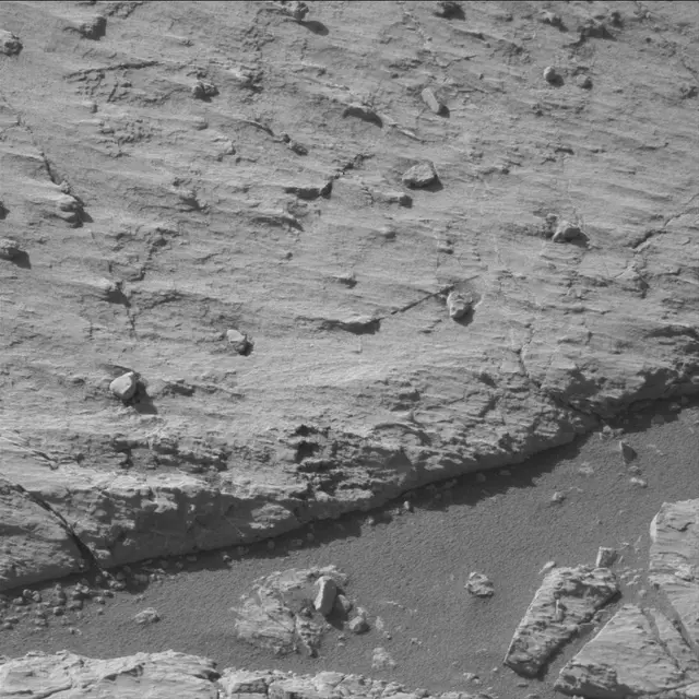 Sol 2618: Mast Camera (Mastcam)