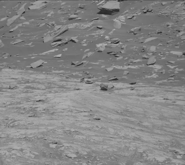 Sol 2620: Mast Camera (Mastcam)