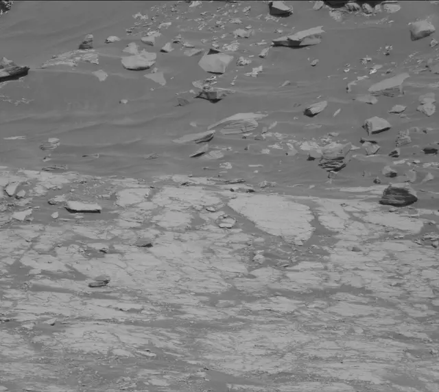 Sol 2620: Mast Camera (Mastcam)