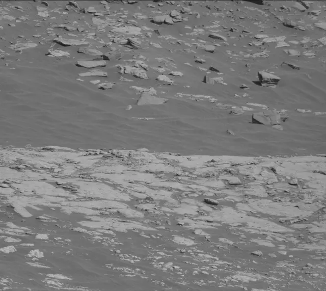 Sol 2620: Mast Camera (Mastcam)
