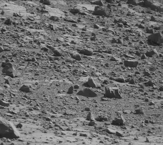 Sol 2620: Mast Camera (Mastcam)