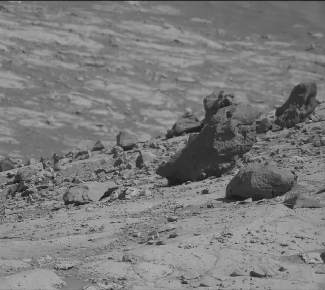Sol 2620: Mast Camera (Mastcam)