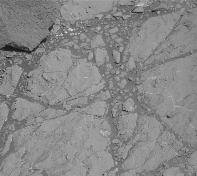 Sol 2631: Mast Camera (Mastcam)