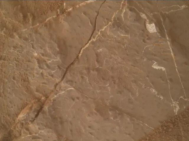 Sol 2631: Mars Hand Lens Imager (MAHLI)