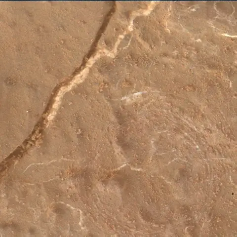 Sol 2631: Mars Hand Lens Imager (MAHLI)