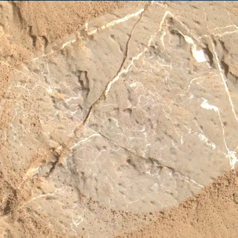 Sol 2631: Mars Hand Lens Imager (MAHLI)