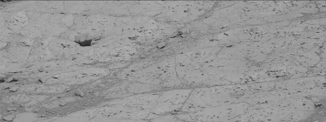 Sol 2632: Mast Camera (Mastcam)