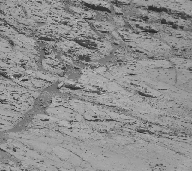 Sol 2632: Mast Camera (Mastcam)