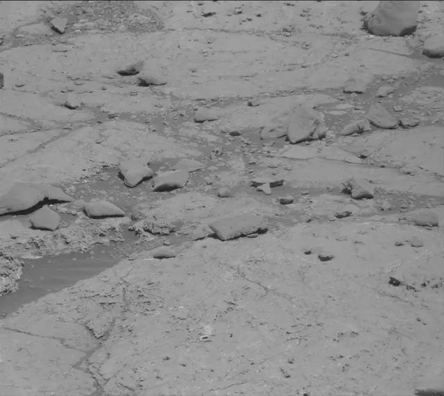 Sol 2632: Mast Camera (Mastcam)