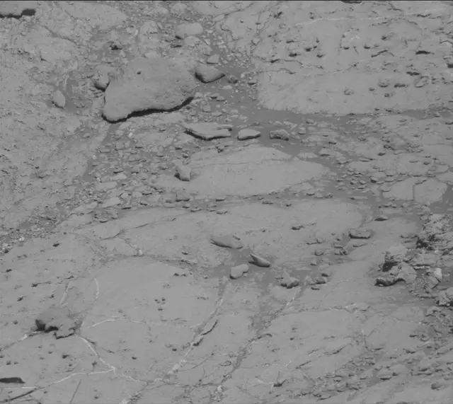 Sol 2632: Mast Camera (Mastcam)