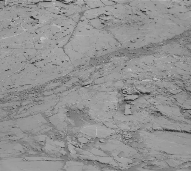 Sol 2632: Mast Camera (Mastcam)