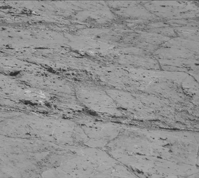 Sol 2632: Mast Camera (Mastcam)