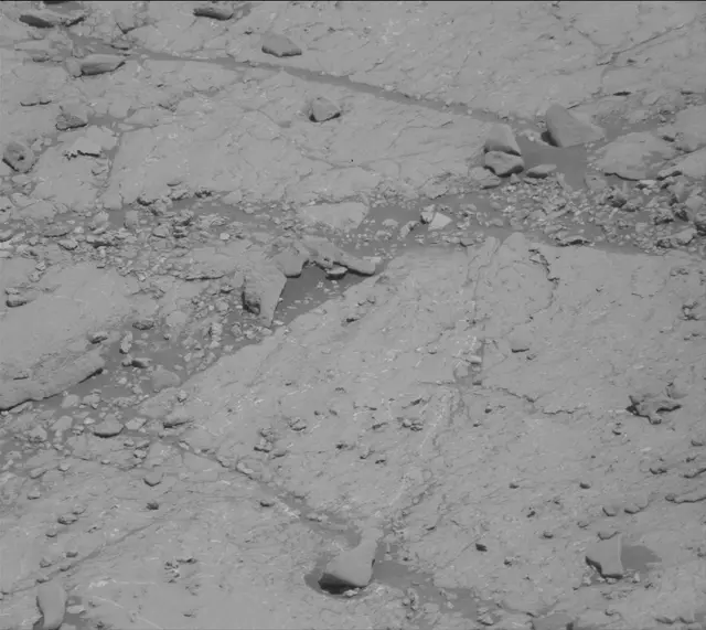 Sol 2632: Mast Camera (Mastcam)