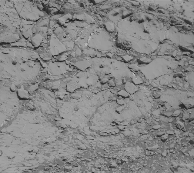 Sol 2632: Mast Camera (Mastcam)