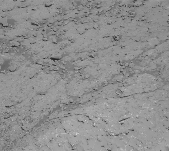 Sol 2632: Mast Camera (Mastcam)