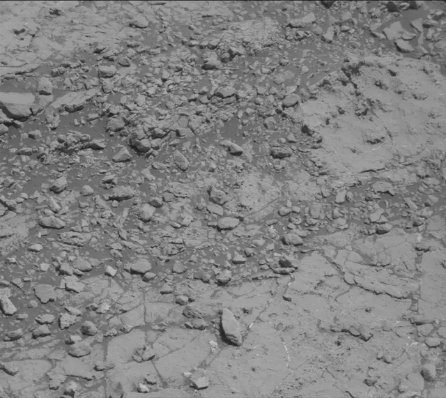 Sol 2632: Mast Camera (Mastcam)
