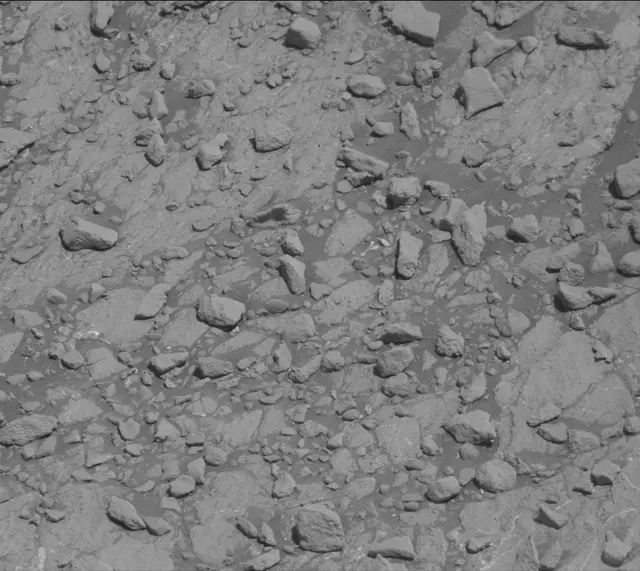 Sol 2632: Mast Camera (Mastcam)