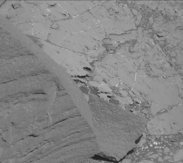 Sol 2632: Mast Camera (Mastcam)