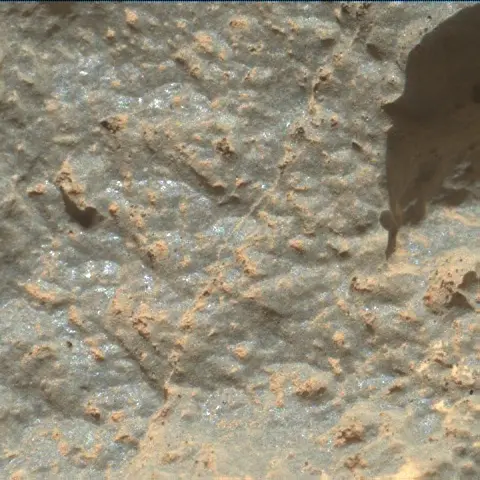 Sol 2632: Mars Hand Lens Imager (MAHLI)