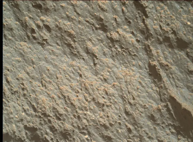 Sol 2632: Mars Hand Lens Imager (MAHLI)
