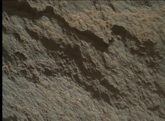 Sol 2632: Mars Hand Lens Imager (MAHLI)