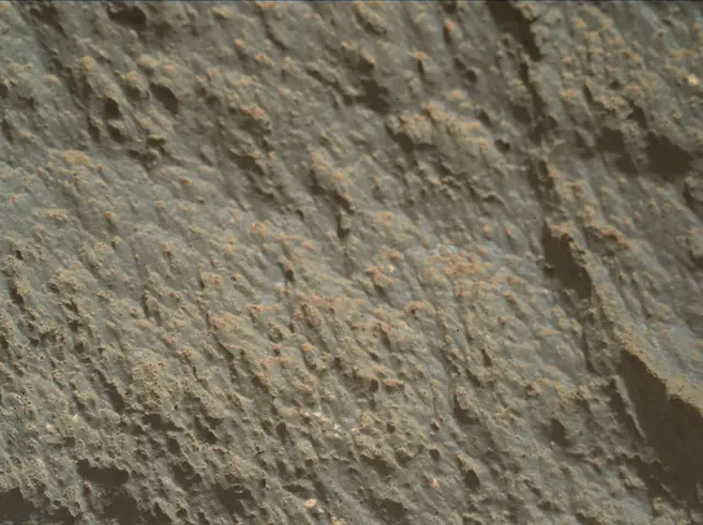 Sol 2632: Mars Hand Lens Imager (MAHLI)
