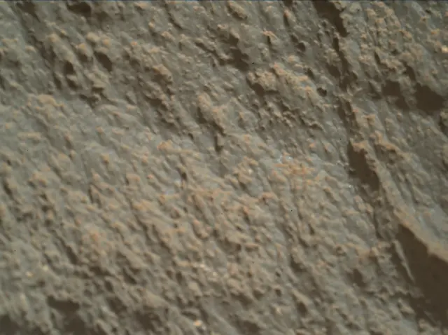 Sol 2632: Mars Hand Lens Imager (MAHLI)