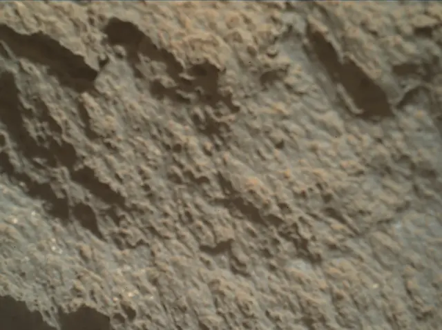 Sol 2632: Mars Hand Lens Imager (MAHLI)