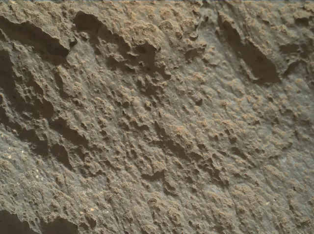 Sol 2632: Mars Hand Lens Imager (MAHLI)