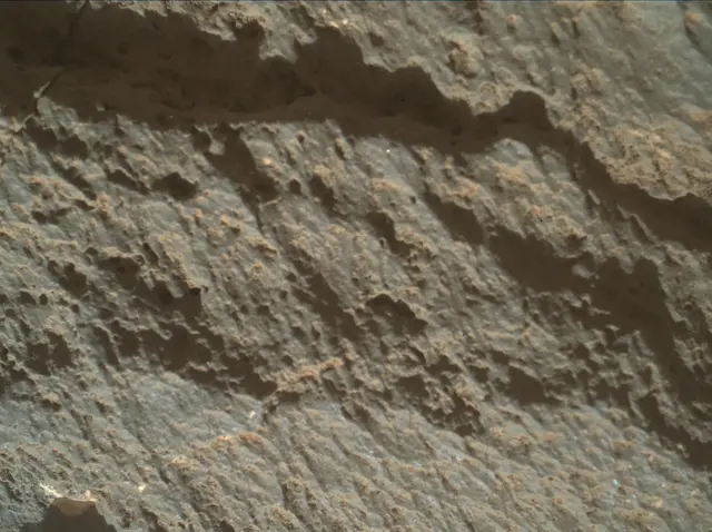 Sol 2632: Mars Hand Lens Imager (MAHLI)