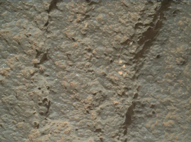 Sol 2632: Mars Hand Lens Imager (MAHLI)