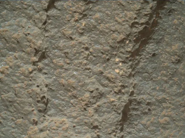 Sol 2632: Mars Hand Lens Imager (MAHLI)