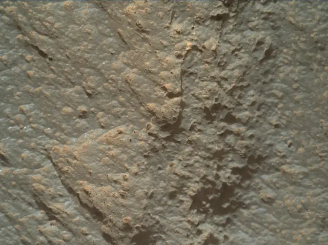 Sol 2632: Mars Hand Lens Imager (MAHLI)