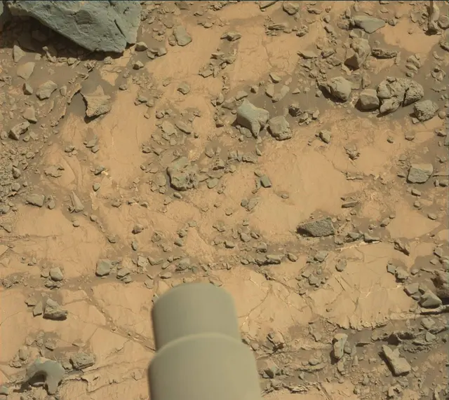 Sol 2633: Mast Camera (Mastcam)
