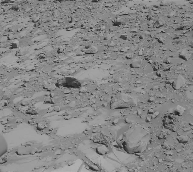 Sol 2633: Mast Camera (Mastcam)