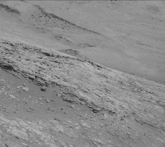 Sol 2633: Mast Camera (Mastcam)