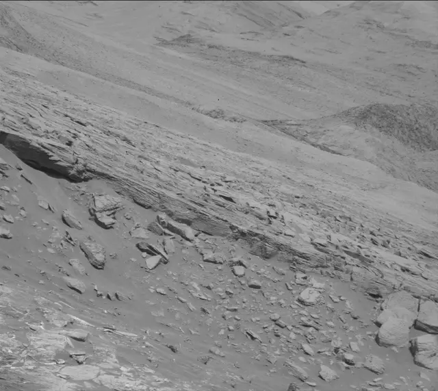 Sol 2633: Mast Camera (Mastcam)