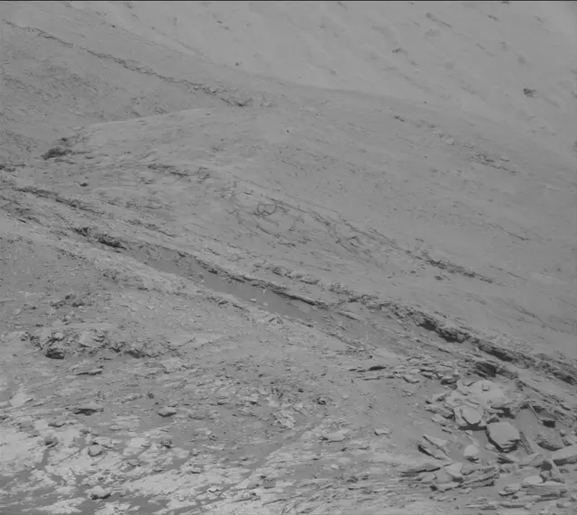Sol 2633: Mast Camera (Mastcam)